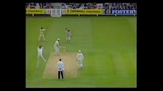 ENGLAND v PAKISTAN 2nd TEST MATCH DAY 1 LORD'S JUNE 18 1992 WAQAR YOUNIS GRAHAM GOOCH ALEC STEWART