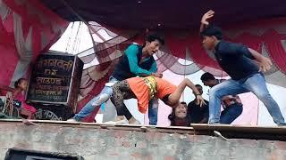 siraha jila me kila gair detau stage program superhit hot video gyanu yadav geet ka stage show