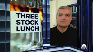 3-Stock Lunch: Gold, Exxon Mobil & General Mills