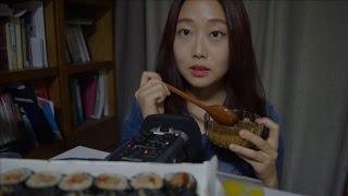 [한국어 ASMR] 스쿨푸드 김밥 잇팅 사운드 Kimbab Eating Sound