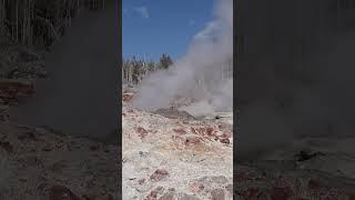 Yellowstone – Inside a Supervolcano #yellowstone #geyser #VolcanoesOfTheWest #cactusatlas #wyoming