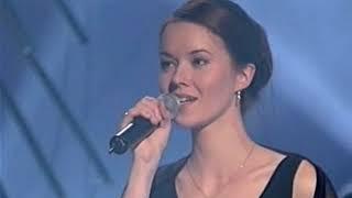JOHANNA KURKELA TOMI METSÄKETO - Tahdon tanssia kanssasi. Sov. Jari Puhakka (Leikin varjolla, TV2)