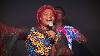 BUKOLA BEKES & DAMILOLA BEKES @ WONDERS OF PRAISE 11