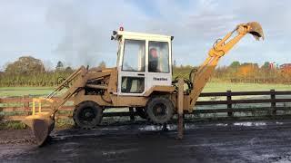 THWAITES ALL ROUND DIGGER C/W SELECTION OF BUCKETS FOR SALE