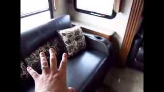 (Sold) HaylettRV.com - 2014 Coachmen Freedom Express 322RLDS Travel Trailer