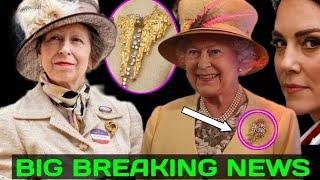 ROYALS IN SHOCK! Princess Anne is wearing a £16k gift from her 51-year-old Mom that Queen Elizabeth