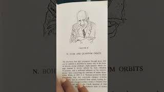 BOOK REVIEW OF OLD PHYSICS BOOK THIRTY YEARS THAT SHOOK PHYSICS