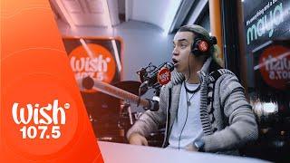 Ez Mil performs "Dalawampu't Dalawang Oo (2200)" LIVE on Wish 107.5 Bus