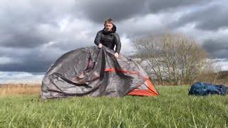 Forclaz trek 900 1 person tent (set-up without guide ropes in windy conditions)