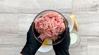 Куриные котлеты. Как приготовить сочные котлеты из куриного фарша на сковороде без обжаривания.