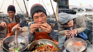 Chinese people eating - Street food - "Sailors catch seafood and process it into special dishes" #50