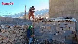 * A father's amazing effort to build a dream home for his children
