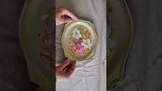 Миниатюрные #подносы из #Жостово настоящее произведение искусства ручной росписи. #ручнаяроспись
