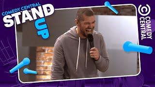 (COMPLETO) Victor  Sarro perdeu tudo? | Stand Up no Comedy Central