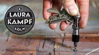 Clever Keyring with Screwdriver