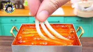 가래떡을 쭉쭉 뽑아서 미니어처 가래떡 떡볶이 만들기│Chewy Miniature Korean Garae-tteok Tteokbokki│Miniature cooking