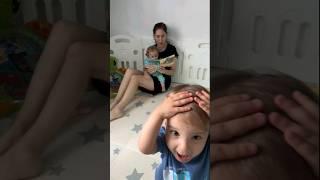 Дамир вас развлекает #shorts #baby #дети #семья #двойняшки #family #топ