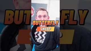 Butterfly Sweep ️ #bjjsweep #jiujitsugrappling #jiujitsutips