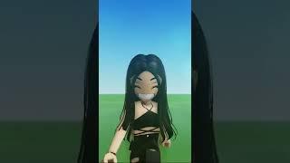 I MADE CHARLI D'AMELIO IN ROBLOX 