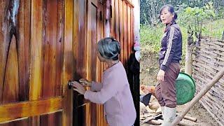 Ms. Tuyet locked the door to prevent her mother-in-law from stealing money.