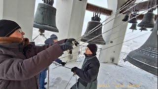 Колокольный звон в Вологодском Кремле. Bell ringing in St. Sophia Cathedral, Vologda Kremlin