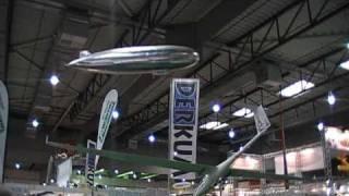 Demonstratie van een modelzeppelin op de Modelbouw Beurs Dortmund 2010