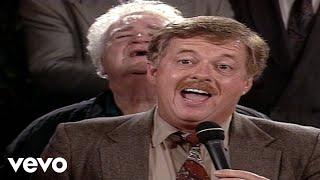 Bill & Gloria Gaither - I Know Who Holds Tomorrow [Live] ft. George Younce, Larry Ford
