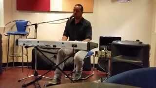 Giuseppe Di Mauro - Medley live piano e voce