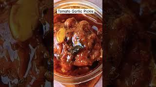 Tomato garlic pickle