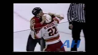 NHL Nov. 18, 1989 Mark Hunter,CGY v Dave Manson,CHI Calgary Flames Chicago Blackhawks