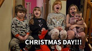 CHRISTMAS DAY- Happy Kids 