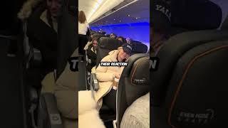 Dog makes friends with everyone on the plane