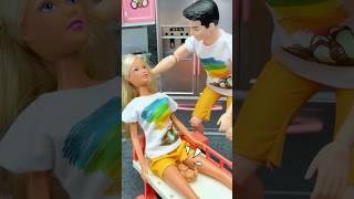 Barbie doll gives birth #shorts #unboxingtoys #toysunboxing