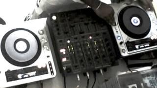 10 Min Video Mix: Classic Bally Sagoo B-Lines (Ft. Udit Narayan, Gunjan, Cheshire Cat & Echo Ranks)