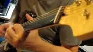 Fretless Guitarist Ned Evett plays Frusciante Strat