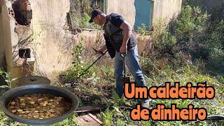 Na busca do caldeirão de dinheiro do seu Sebastião, olha só o que encontramos no local.