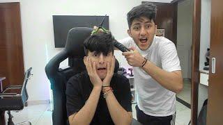 CUTTING MY BROTHER HAIR | LIVE  |