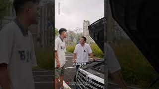 美女向阿伟求助，结局竟是这样 #汽车知识 #二手车 #汽车