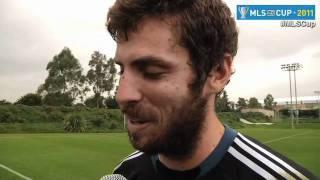 Fear the beard: HOU players talk facial hair