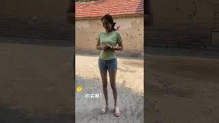 我去买龟粮了#抖音许暖暖 #啊哈