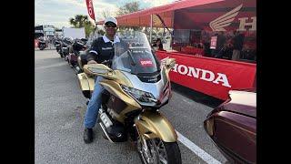 2025 Goldwing!  LIVE