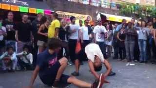 Playing-Capoeira-Notting-Hill-Carnival