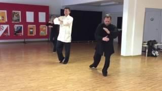 13er Grundform des Tai Ji (auch Tai chi)