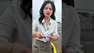 这里不让停车 （变脸大师）看到最后有惊喜 #反转搞笑 #二手车 #清婉悦车