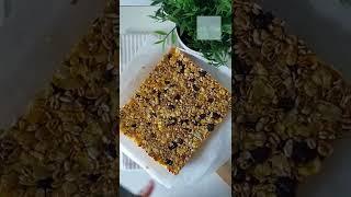 Barrette ai cereali e frutta secca