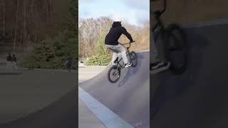 one bmx 540 in quarter in skatepark #bmx #bmxtricks #ridebmx #skatepark