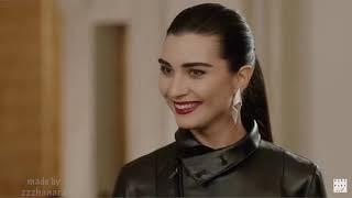 Tuba Büyüküstün ( smiling )