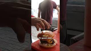 Davud Akhundzada Eats A $3 Burger, Islamabad, Pakistan  #shorts