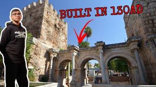 Embrace the Past: Hadrian's Gate, a Fascinating Historical Landmark in Turkey!