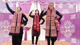 Folk song  Jiye SINDH Jiye  school performance....